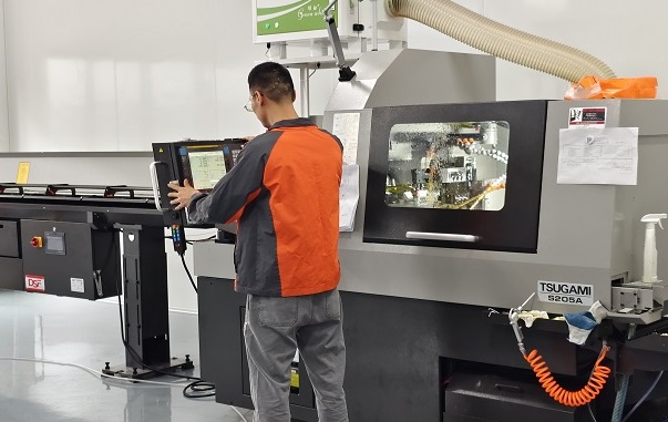 Conector Subaquático de 1 Pino UC 1057