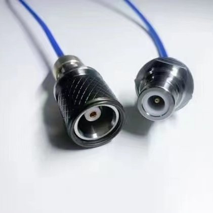Conector Subaquático Coaxial RF UC 1058